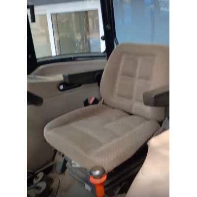 Trator REPASSE Case 80 - 2016 - Cab Original - Semi novo