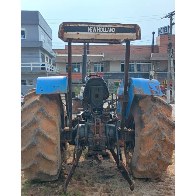 New Holland 7630 - REPASSE OPORTUNIDADE - 2004