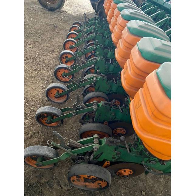 Plantadeira Victoria 4050 - Monitor de Sementes