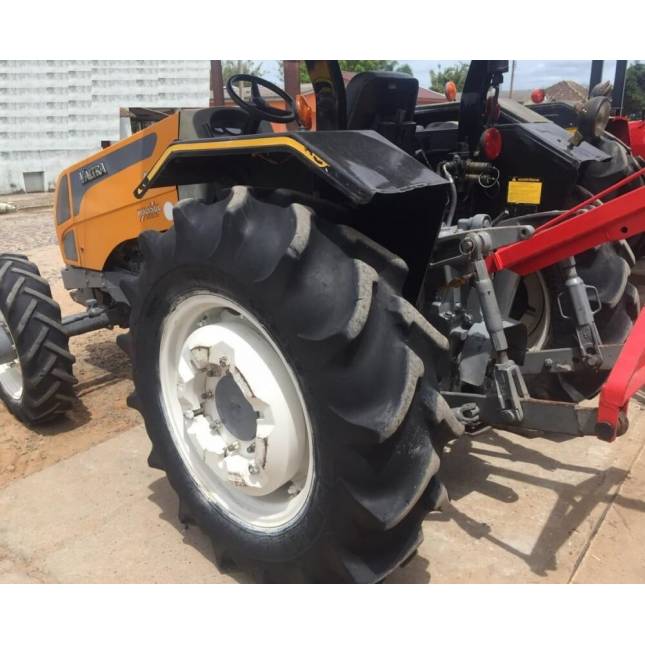 Valtra A650 - 2512horas